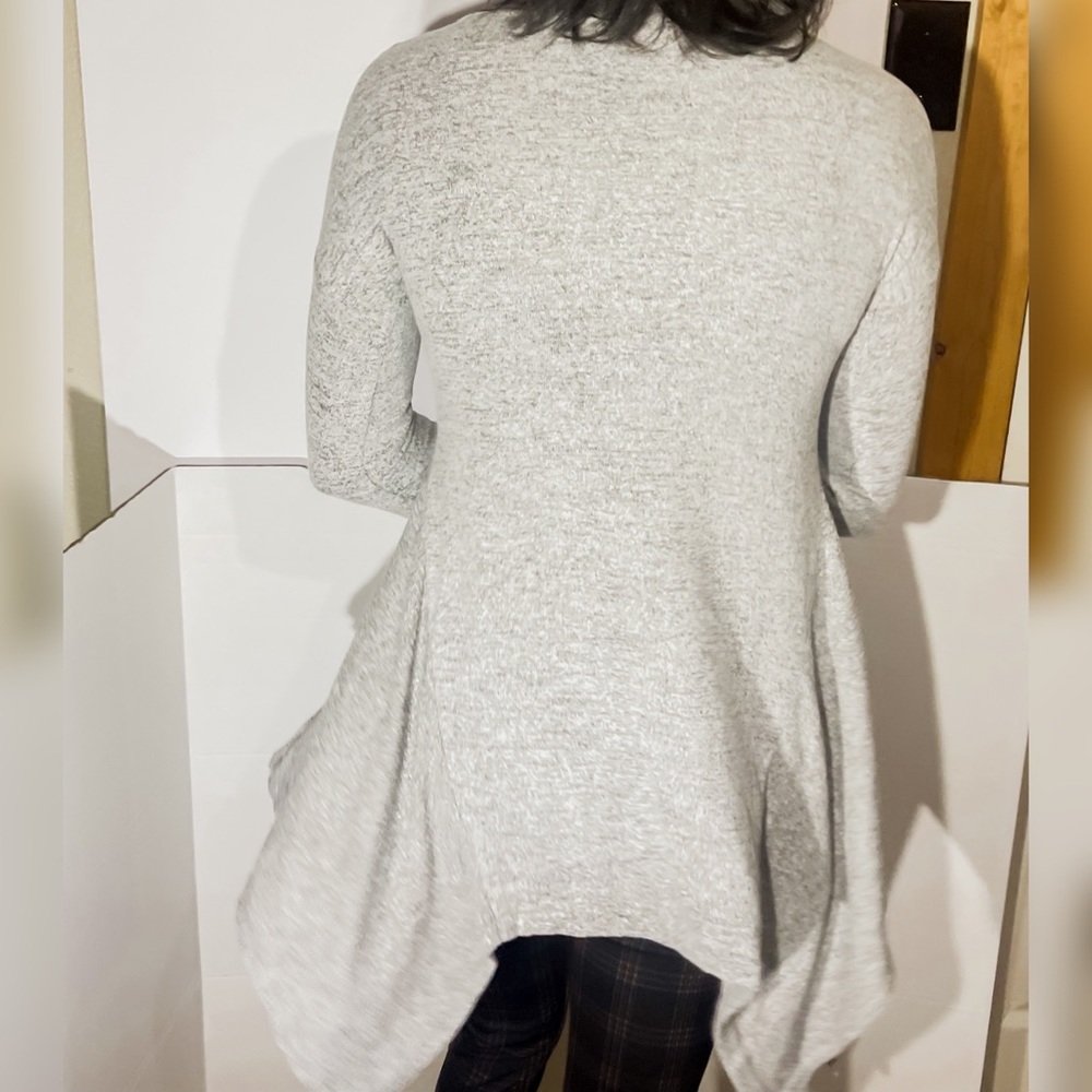Soft triangle tunic - Picture 11 of 11